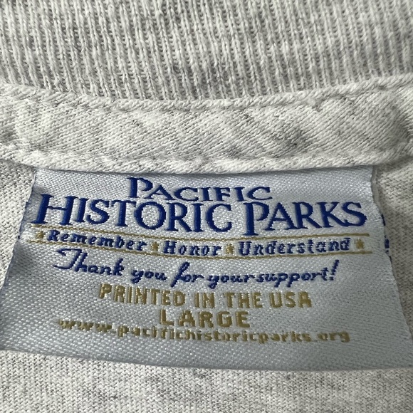 USS Arizona Battleship Pearl Harbor T-Shirt - Picture 5 of 7